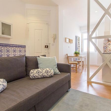 Bairro Alto Stylish By Homing Apartment ลิสบอน ภายนอก รูปภาพ