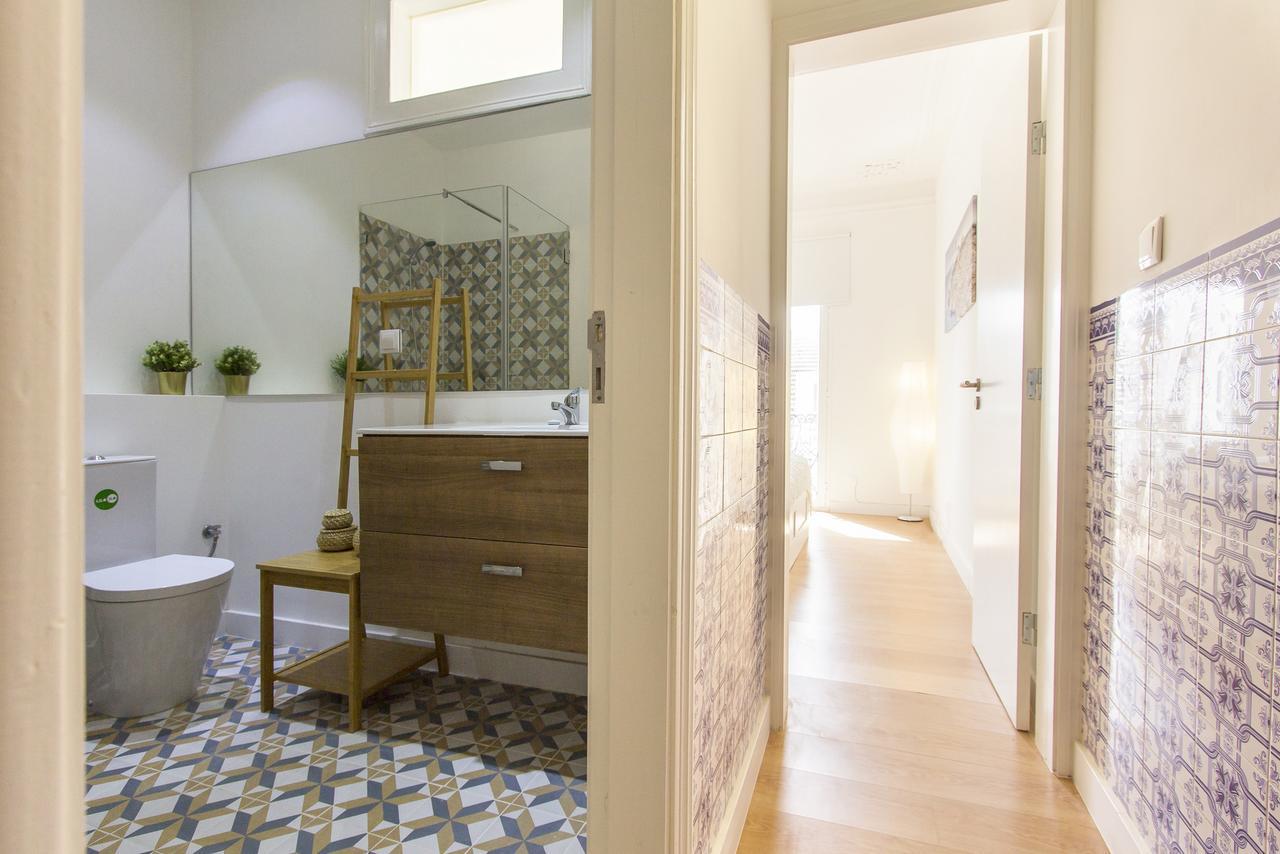 Bairro Alto Stylish By Homing Apartment ลิสบอน ภายนอก รูปภาพ